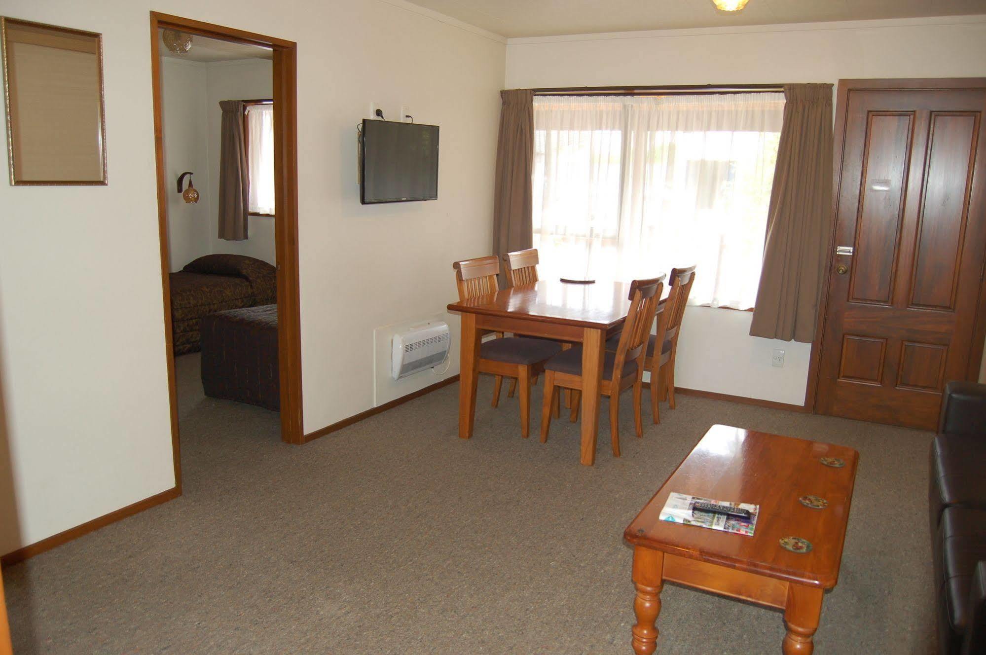 Carisbrook Motel Dunedin Extérieur photo